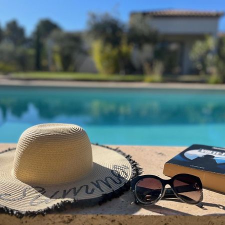La Villa Aux Oliviers Flayosc Bagian luar foto